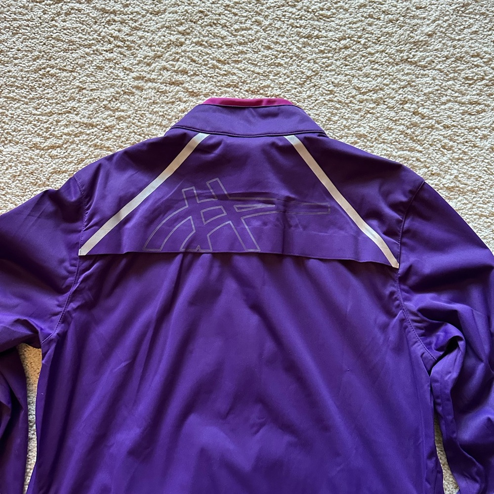 Women’s ASICS Running Jacket - Picture 3 of 4